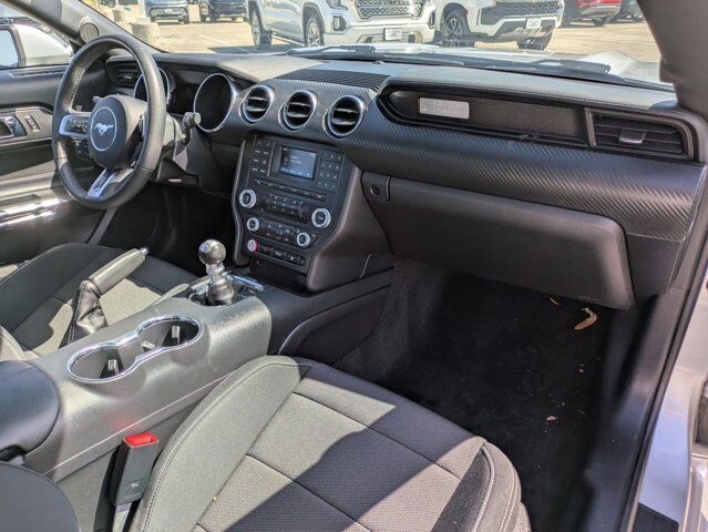 2017 Ford Mustang V6 Castroville TX