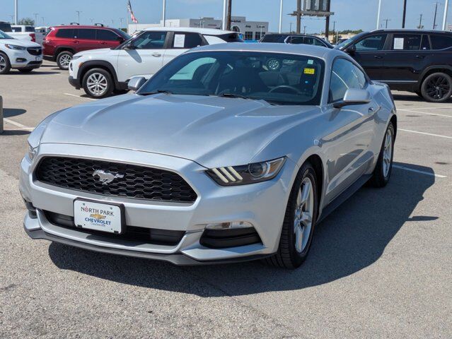 2017 Ford Mustang V6 Castroville TX