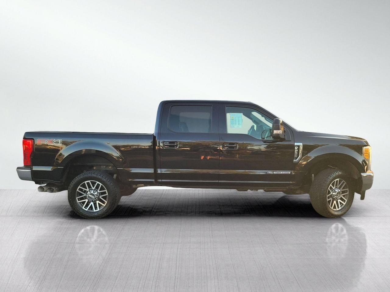 2017 Ford SUPER DUTY F-250 SRW LARIAT Roseville CA