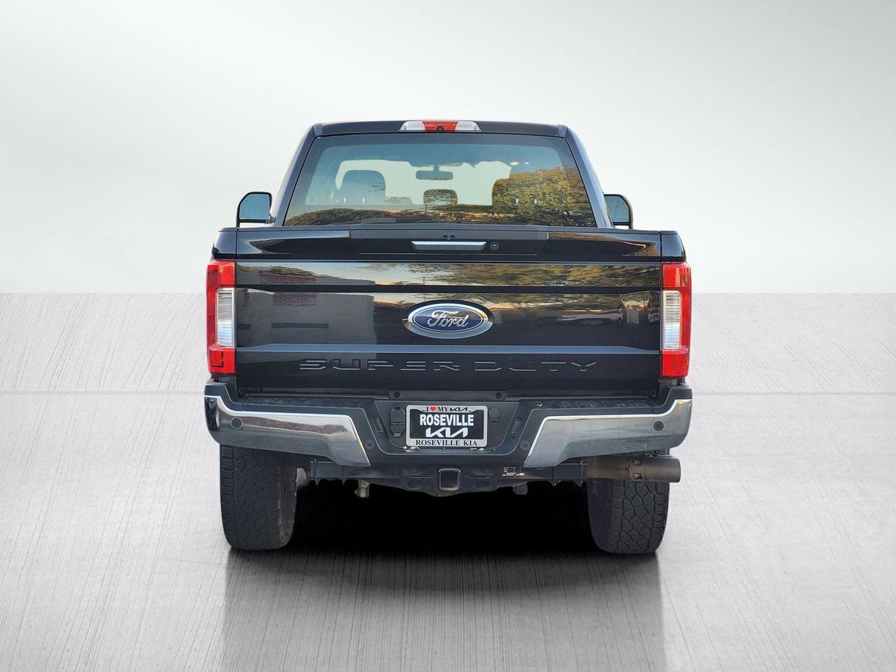 2017 Ford SUPER DUTY F-250 SRW LARIAT Roseville CA