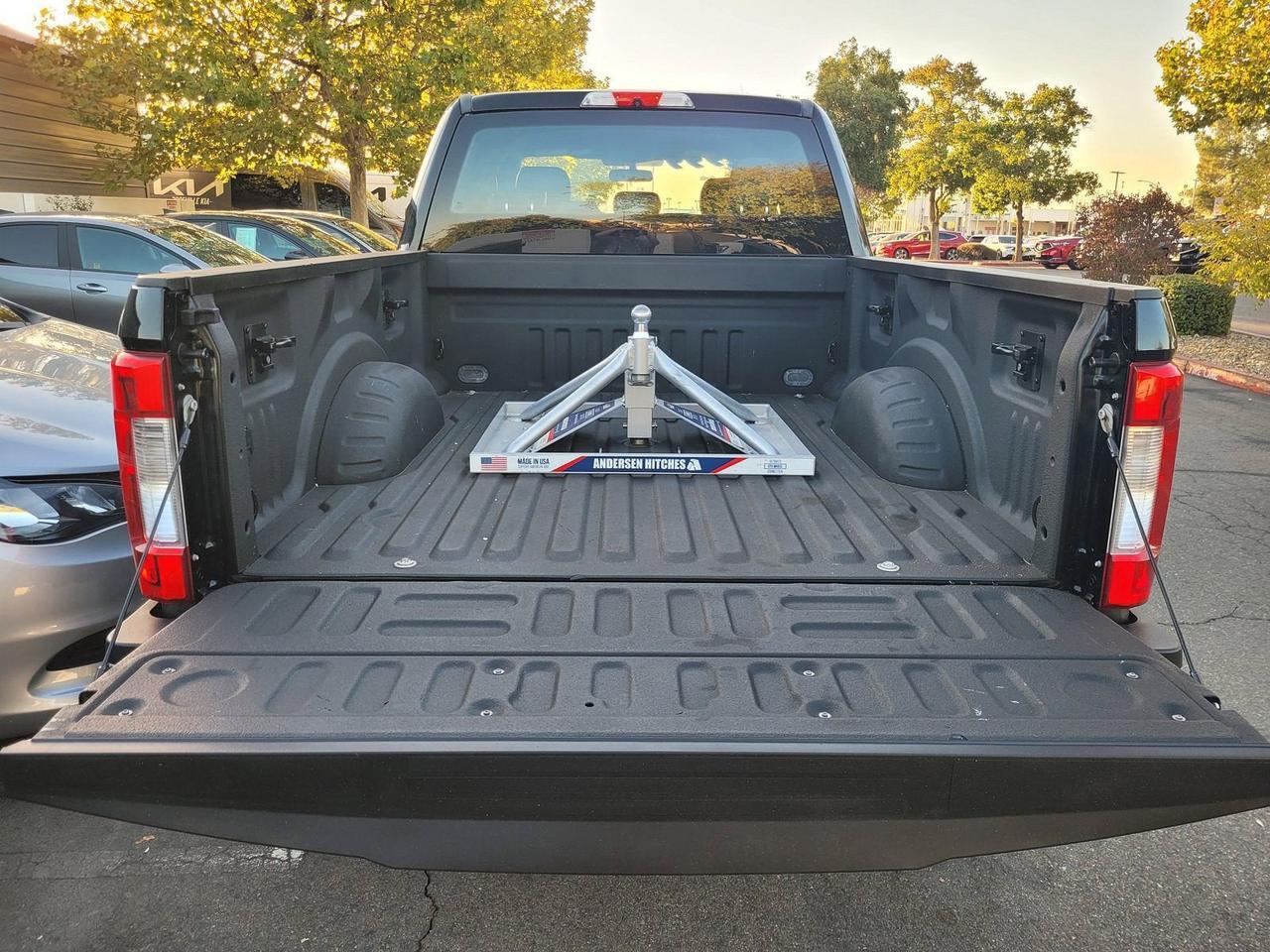 2017 Ford SUPER DUTY F-250 SRW LARIAT Roseville CA