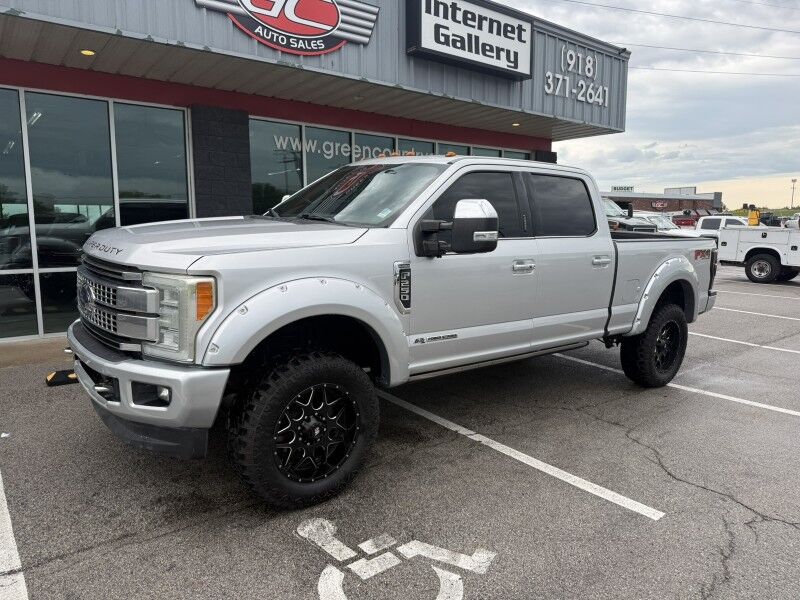 2017 Ford Super Crew F-250 4x4 Diesel
