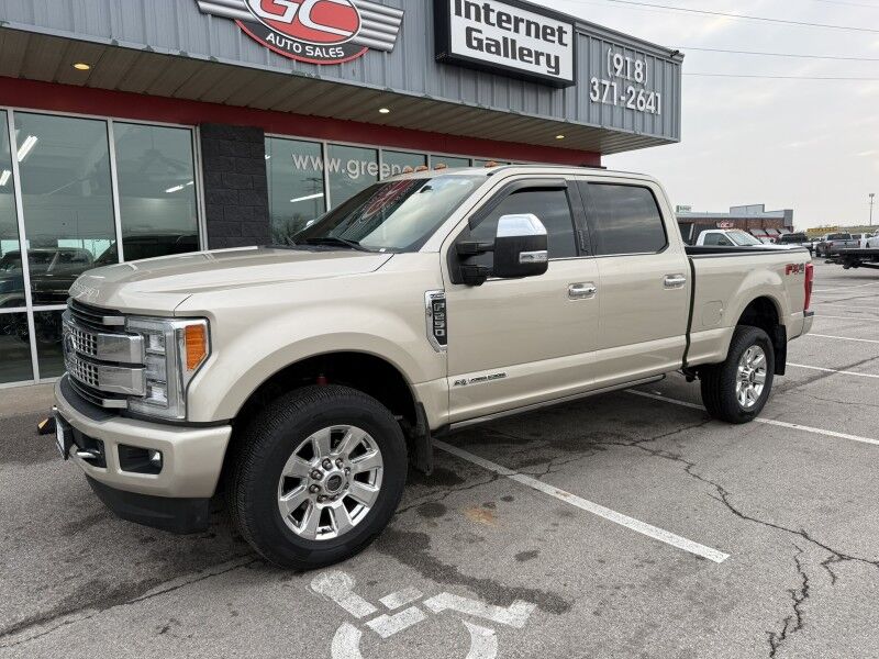 2017 Ford Super Crew F-250 4x4 Diesel