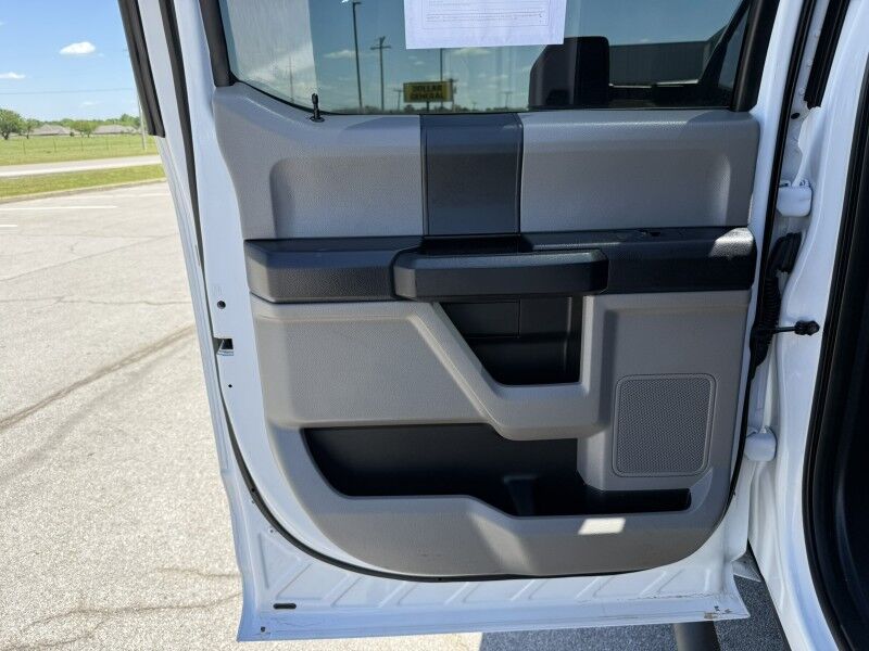 2017 Ford Super Crew F-250 4x4 XL Collinsville OK