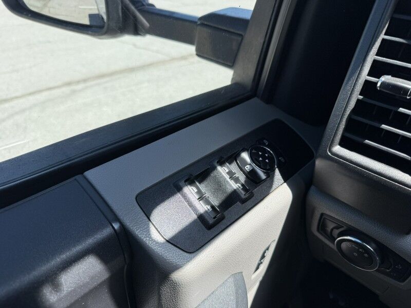 2017 Ford Super Crew F-250 4x4 XL Collinsville OK