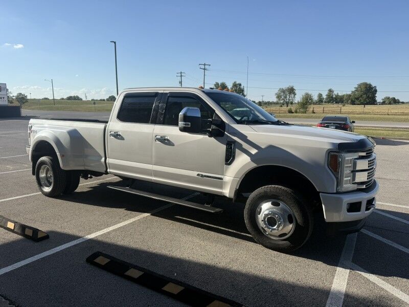 2017 Ford Super Crew F-350 DRW Fx4 4x4 Diesel Platinum Collinsville OK