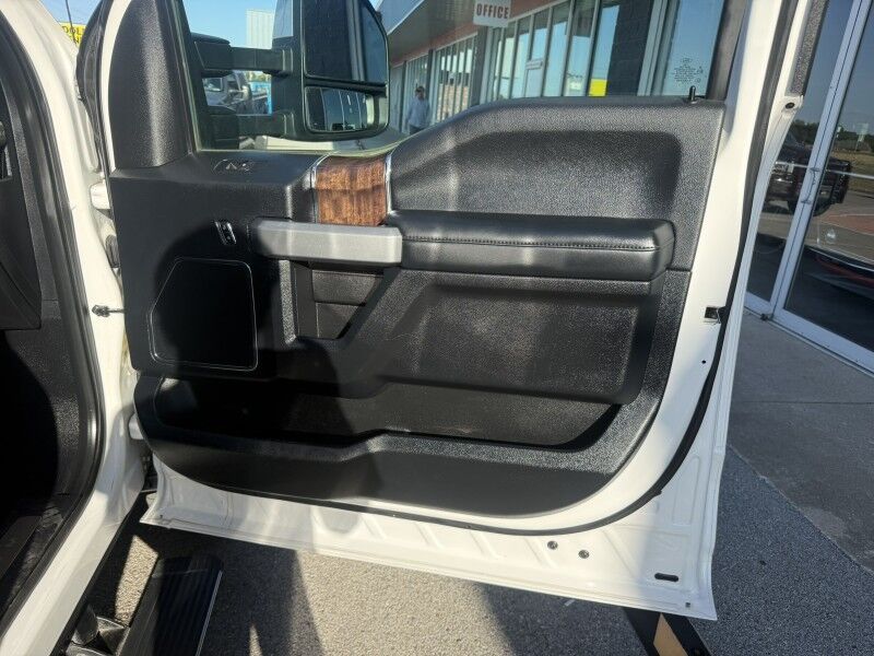 2017 Ford Super Crew F-350 DRW Fx4 4x4 Diesel Platinum Collinsville OK