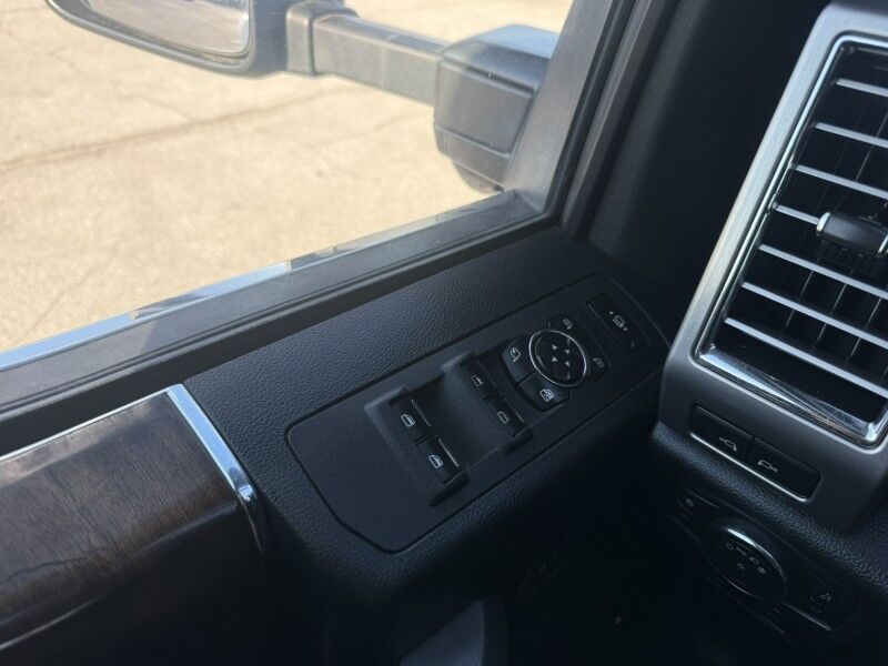 2017 Ford Super Crew F-350 DRW Fx4 4x4 Diesel Platinum Collinsville OK