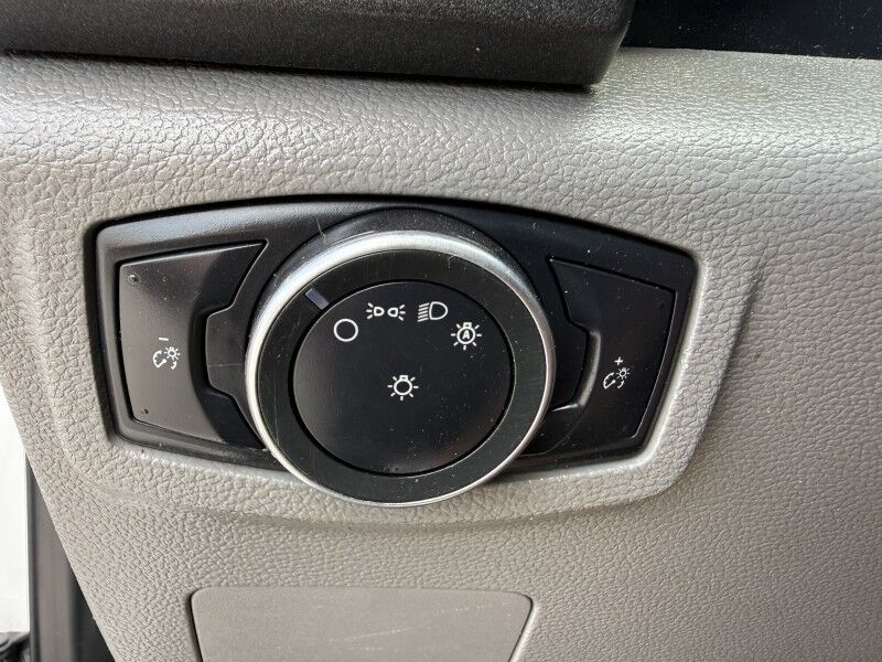 2017 Ford Super Crew F-350 DRW Utility XL Collinsville OK