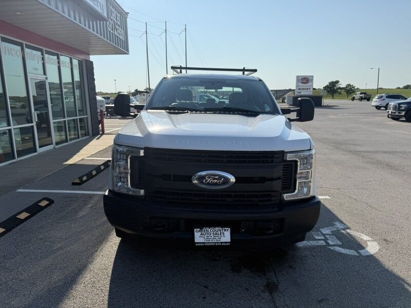 2017 Ford Super Crew F-350 SRW Utility XL Collinsville OK