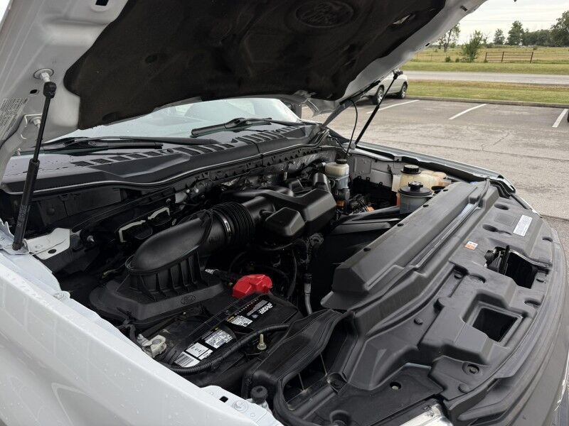 2017 Ford Super Crew F-350 SRW Utility XL Collinsville OK