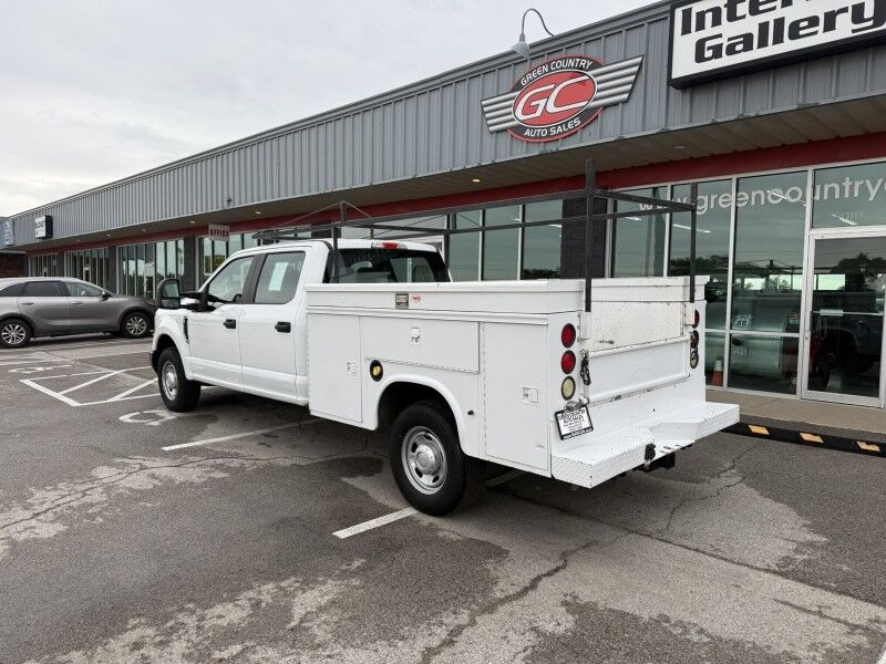 2017 Ford Super Crew F-350 SRW Utility XL Collinsville OK