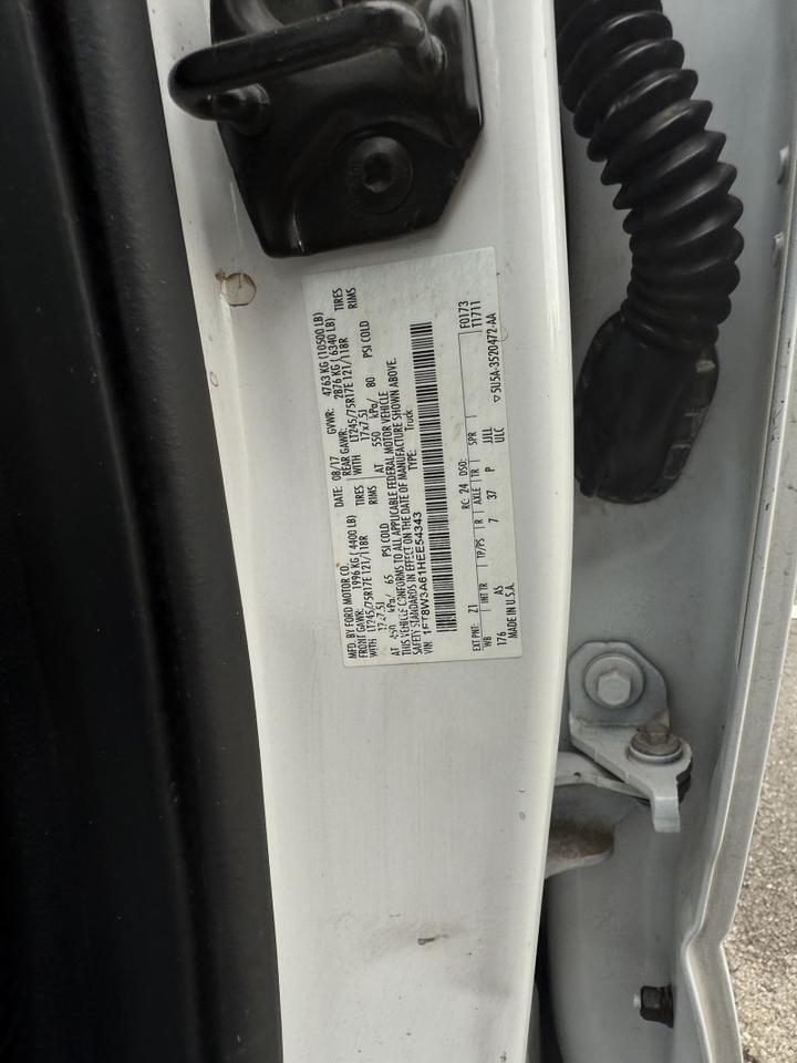 2017 Ford Super Crew F-350 SRW Utility XL Collinsville OK
