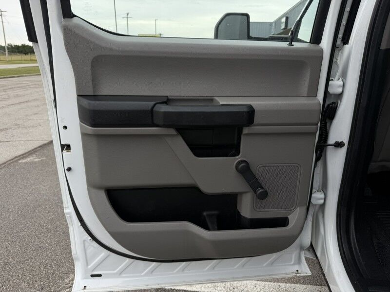 2017 Ford Super Crew F-350 SRW Utility XL Collinsville OK