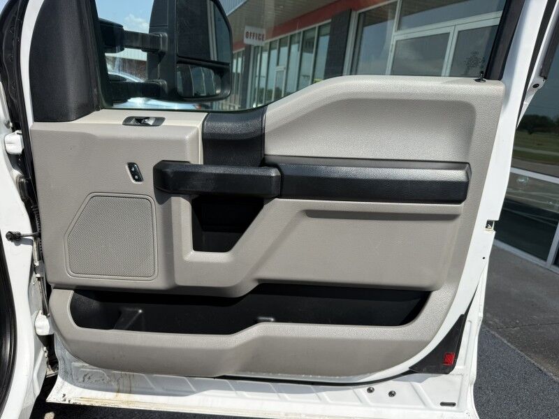 2017 Ford Super Duty F-250 4x4 Utility w/ XL Collinsville OK