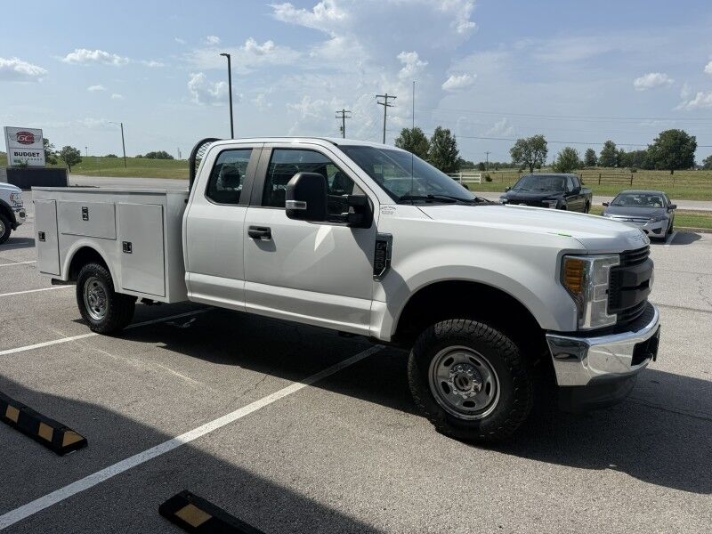 2017 Ford Super Duty F-250 4x4 Utility w/ XL Collinsville OK