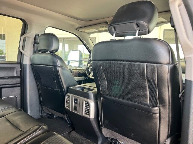 2017 Ford Super Duty F-250 Crew Cab 4WD Lariat Lafayette LA