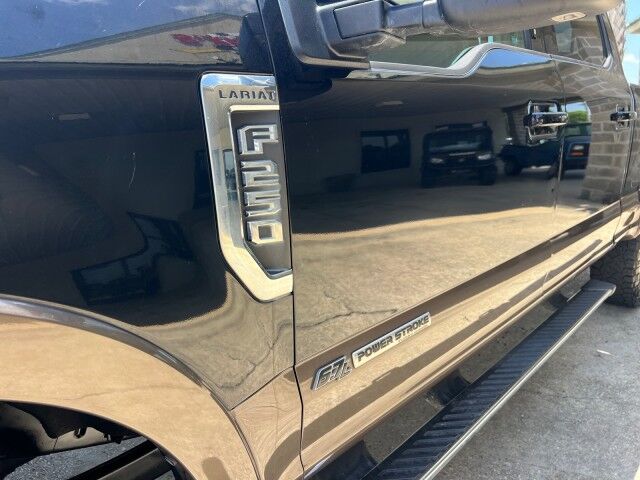 2017 Ford Super Duty F-250 Crew Cab 4WD Lariat Lafayette LA