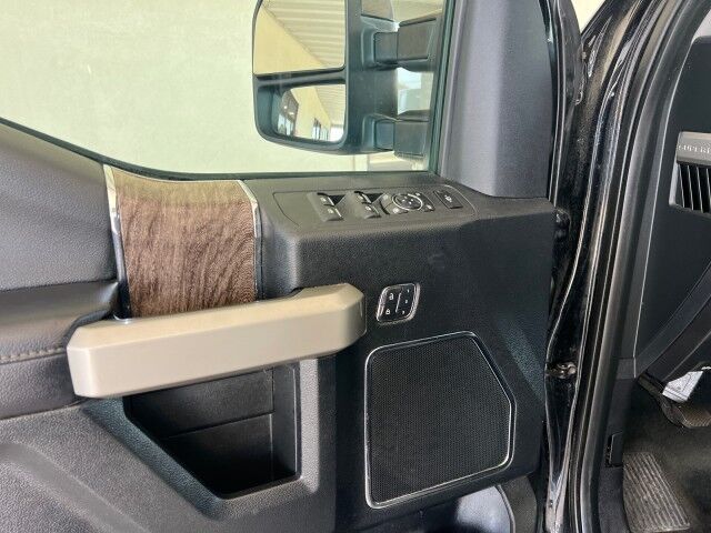 2017 Ford Super Duty F-250 Crew Cab 4WD Lariat Lafayette LA