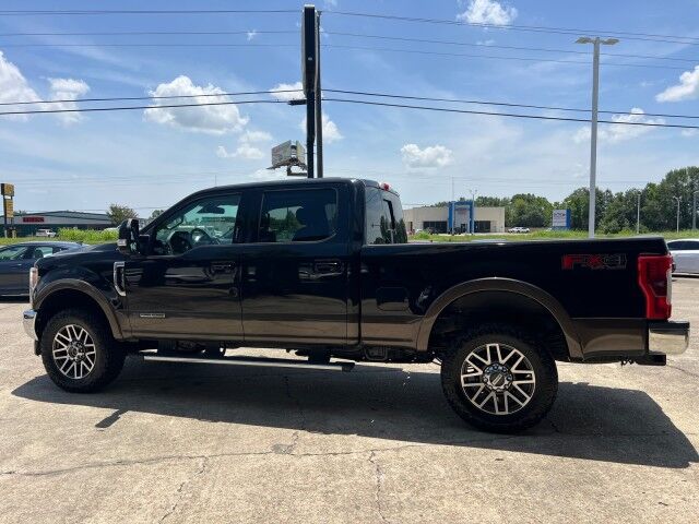 2017 Ford Super Duty F-250 Crew Cab 4WD Lariat Lafayette LA