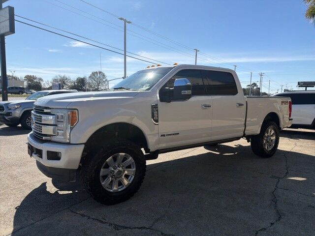 2017 Ford Super Duty F-250 Crew Cab 4WD Platinum Lafayette LA