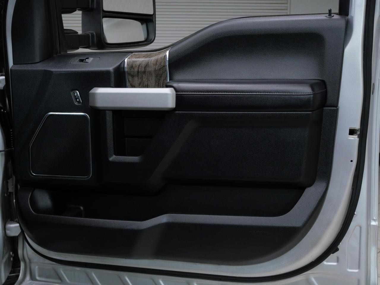 2017 Ford Super Duty F-250 Lariat 6.7L Power Stroke 4x4 Mansfield TX