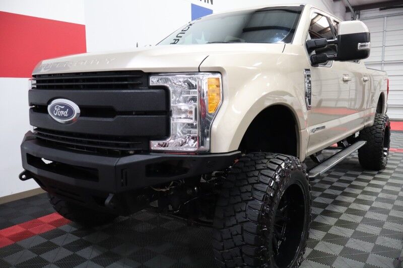 2017 Ford Super Duty F-250 Lariat BDS Lift FOX Shocks 6.7L Diesel 37in Toyo Tires