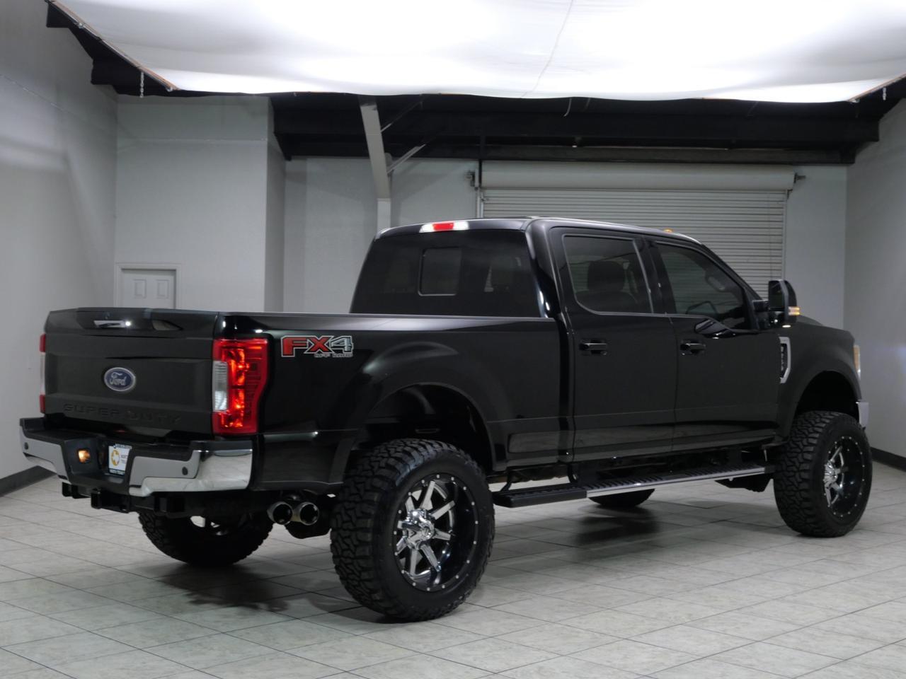 2017 Ford Super Duty F-250 Lariat FX4 6.7L Power Stroke 4x4 Mansfield TX