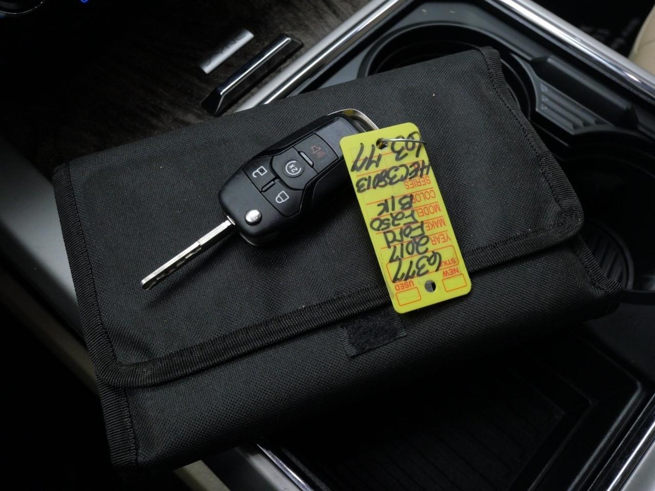 2017 Ford Super Duty F-250 Lariat FX4 6.7L Power Stroke 4x4 Mansfield TX