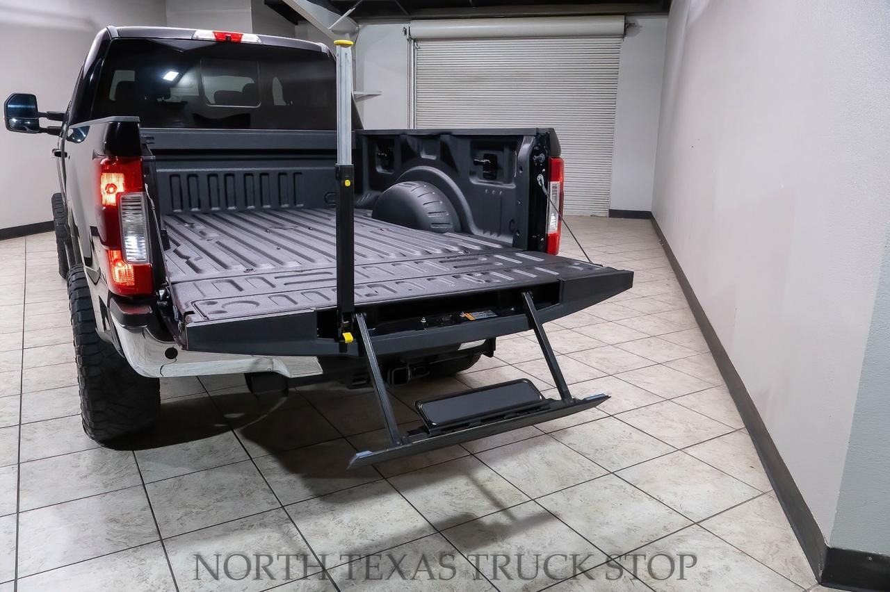 2017 Ford Super Duty F-250 Lariat FX4 6.7L Power Stroke Diesel Mansfield TX