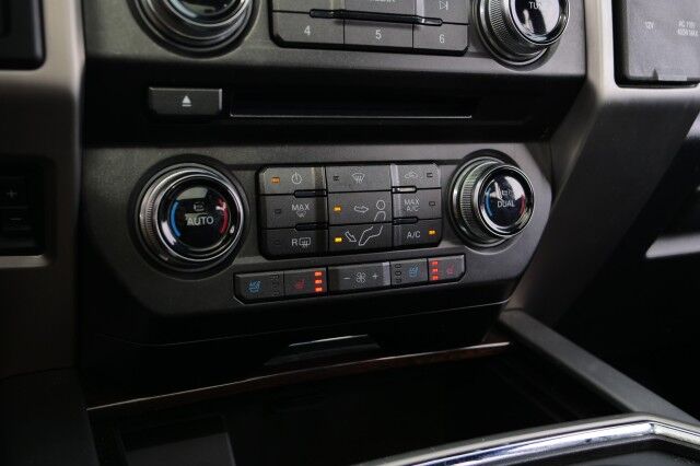 2017 Ford Super Duty F-250 Platinum 4X4 / Diesel / Ultimate Package! High Point NC