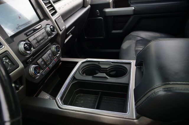 2017 Ford Super Duty F-250 Platinum 4X4 / Diesel / Ultimate Package! High Point NC