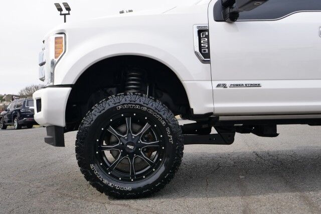 2017 Ford Super Duty F-250 Platinum 4X4 / Diesel / Ultimate Package! High Point NC