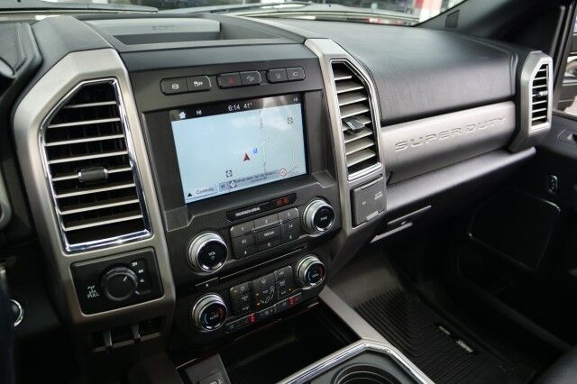 2017 Ford Super Duty F-250 Platinum 4X4 / Diesel / Ultimate Package! High Point NC