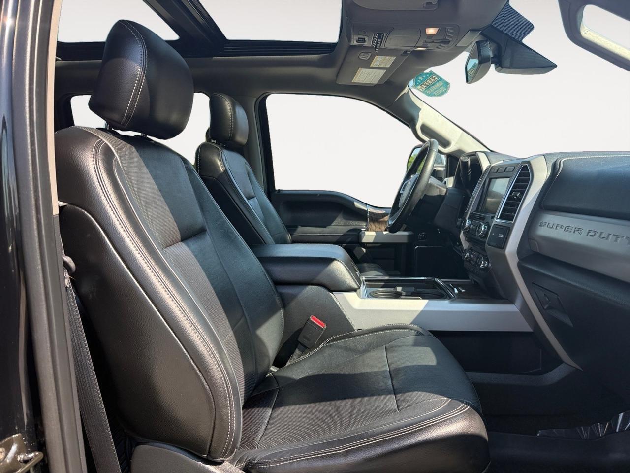 2017 Ford Super Duty F-250 SRW Lariat, HEATED/VENTILATED SEATS, HEATED REAR SEATS, MOONROOF, BACKUP CAMERA, POWER SLIDING REAR WINDOW, UNIVERSAL GARAGE DOOR OPENER, TOW HOOKS, NAVIGATION, BED LINER, TOW PACKAGE, RUNNING BOARDS, REMOTE START, CLEAN CARFAX! Norfolk VA