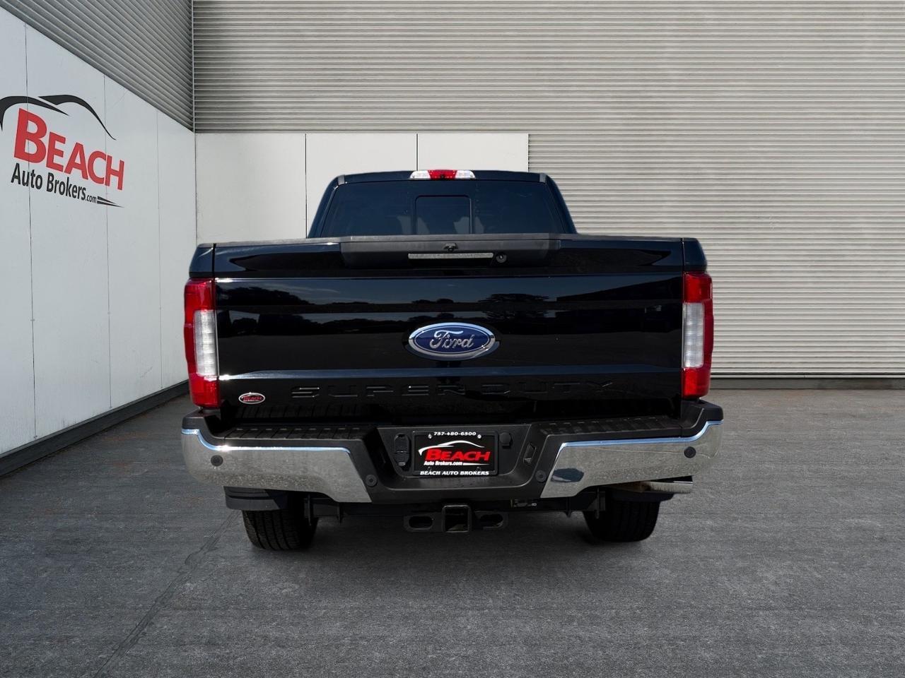 2017 Ford Super Duty F-250 SRW Lariat, HEATED/VENTILATED SEATS, HEATED REAR SEATS, MOONROOF, BACKUP CAMERA, POWER SLIDING REAR WINDOW, UNIVERSAL GARAGE DOOR OPENER, TOW HOOKS, NAVIGATION, BED LINER, TOW PACKAGE, RUNNING BOARDS, REMOTE START, CLEAN CARFAX! Norfolk VA