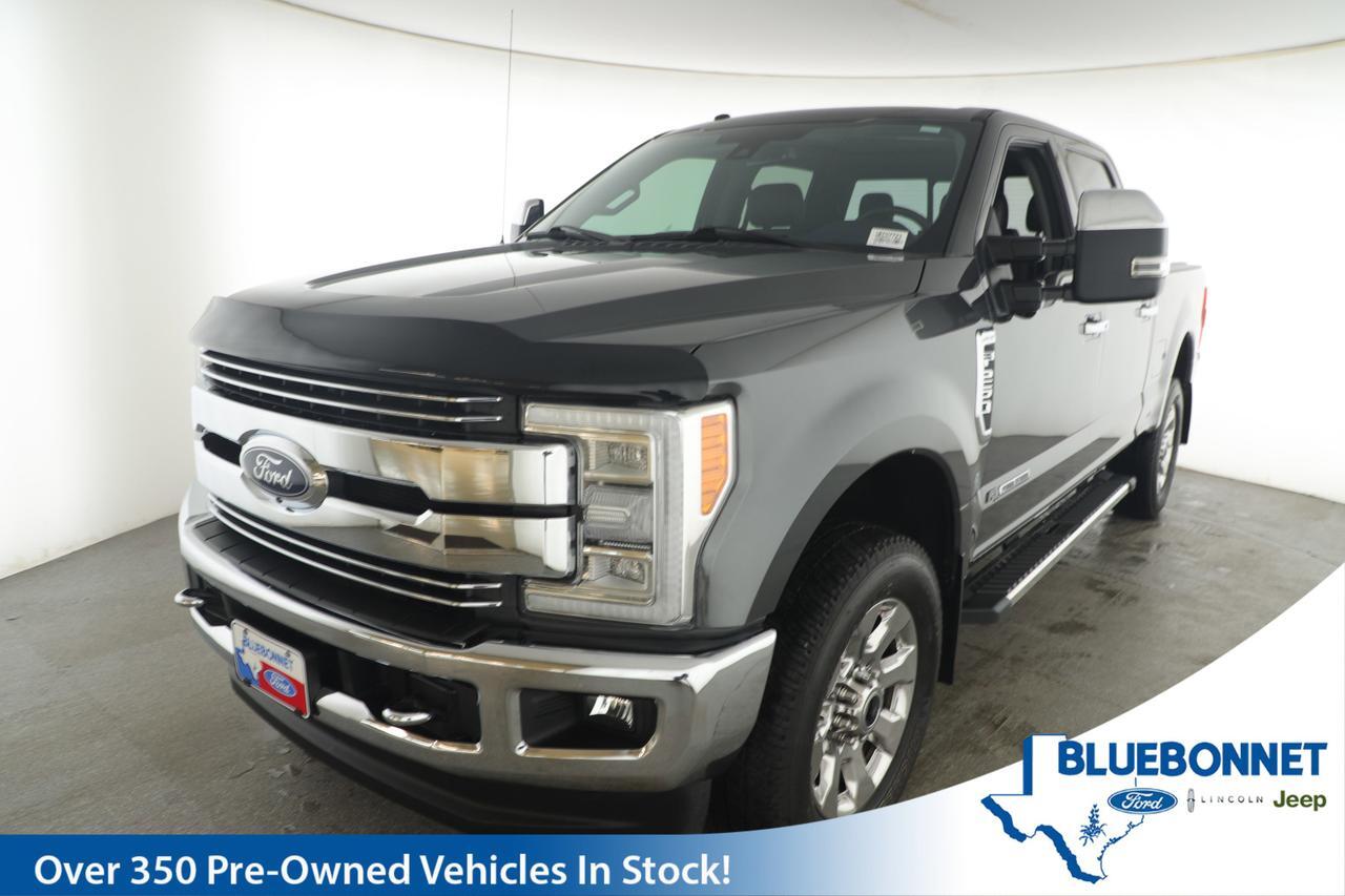 2017 Ford Super Duty F-250 SRW Lariat