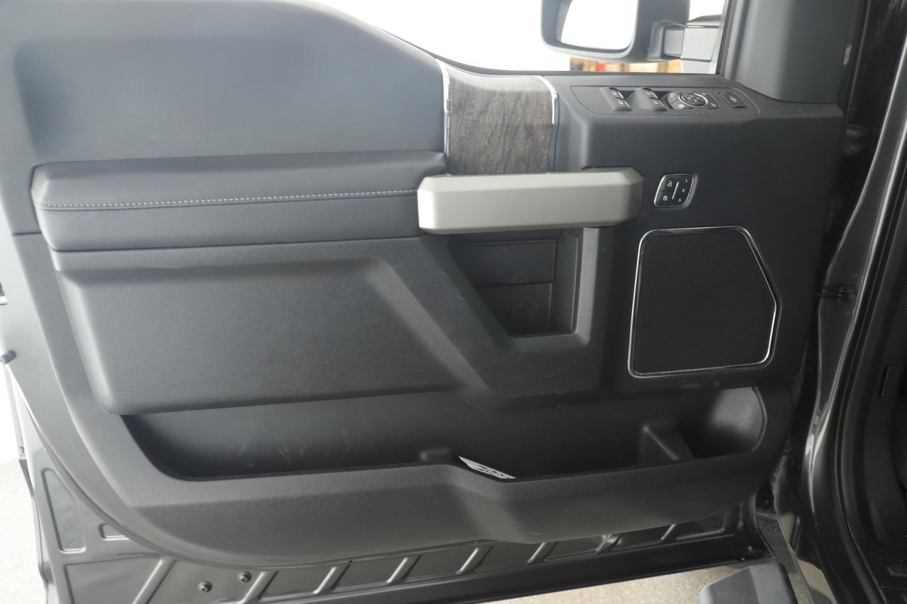 2017 Ford Super Duty F-250 SRW Lariat New Braunfels TX