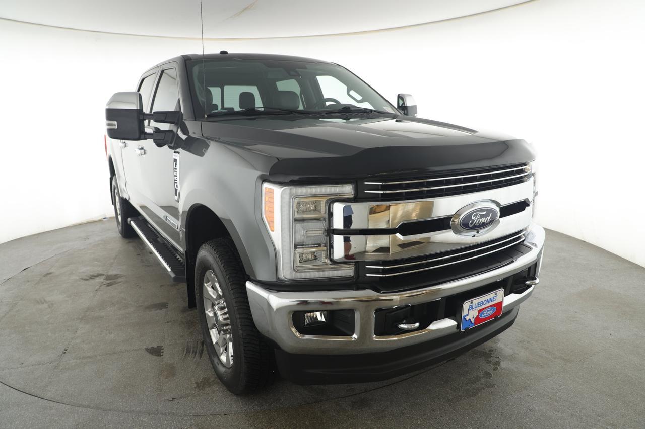 2017 Ford Super Duty F-250 SRW Lariat