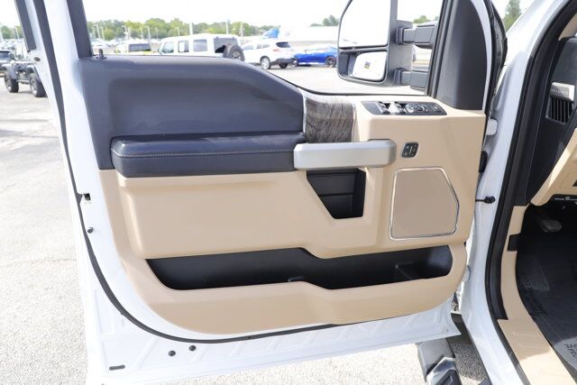 2017 Ford Super Duty F-250 SRW Lariat New Braunfels TX