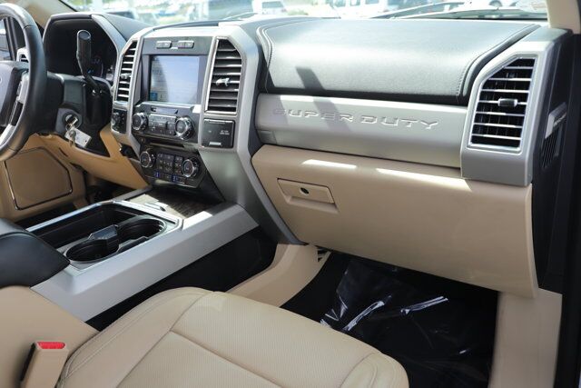 2017 Ford Super Duty F-250 SRW Lariat New Braunfels TX
