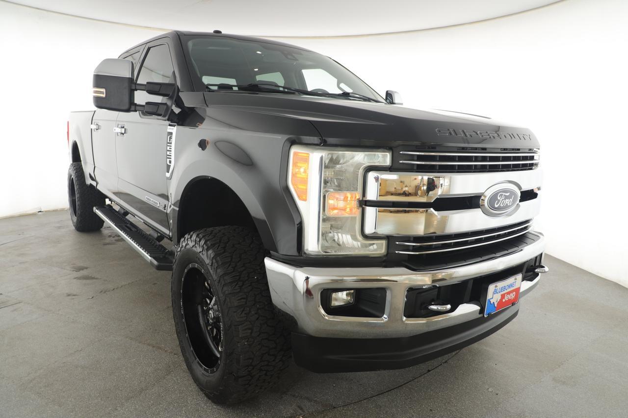 2017 Ford Super Duty F-250 SRW Lariat