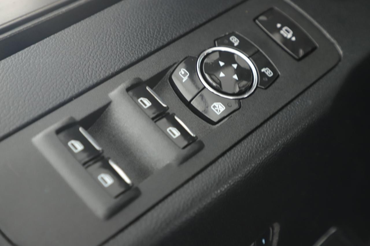 2017 Ford Super Duty F-250 SRW Lariat New Braunfels TX