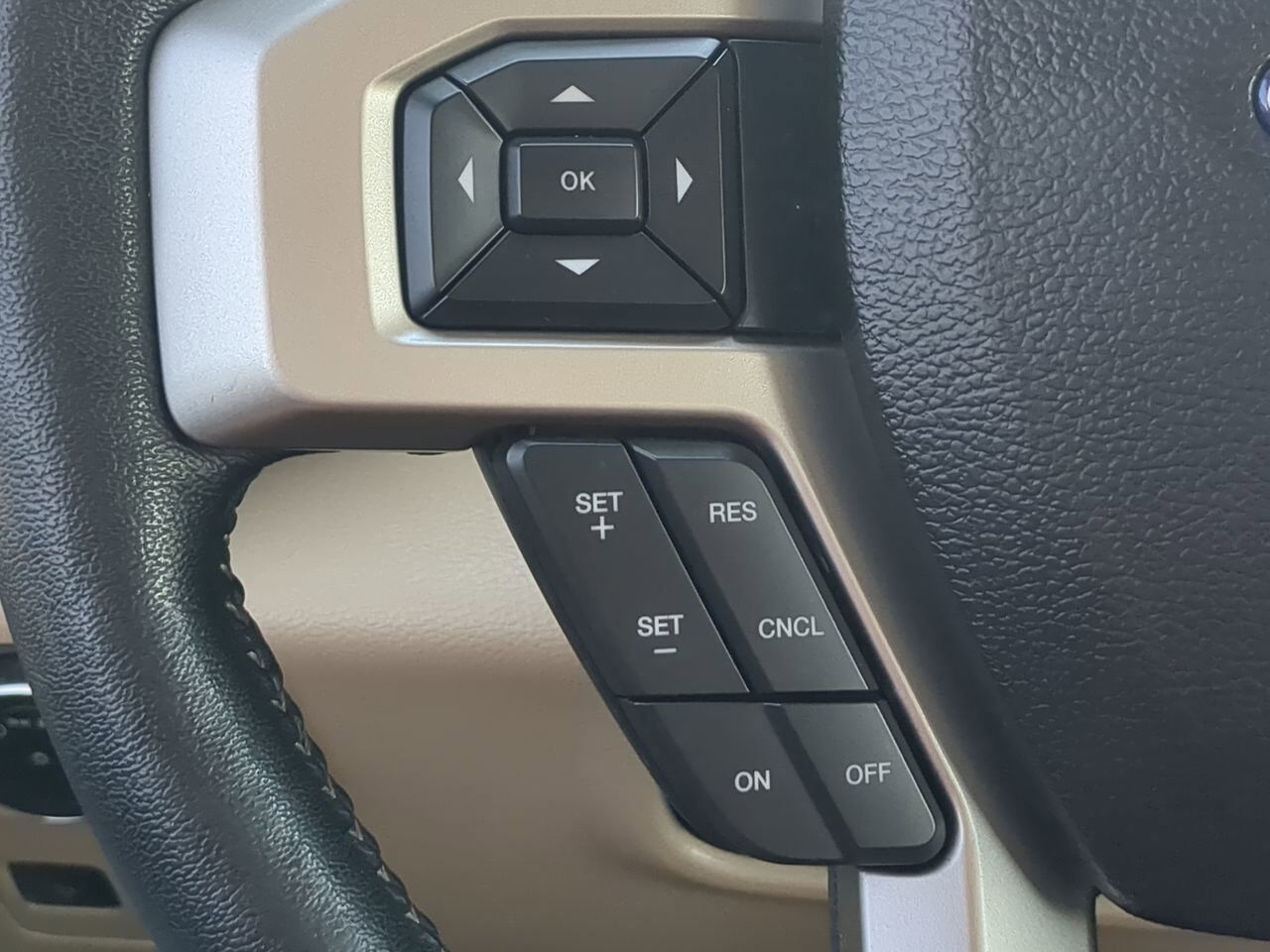 2017 Ford Super Duty F-250 SRW Lariat Winder GA