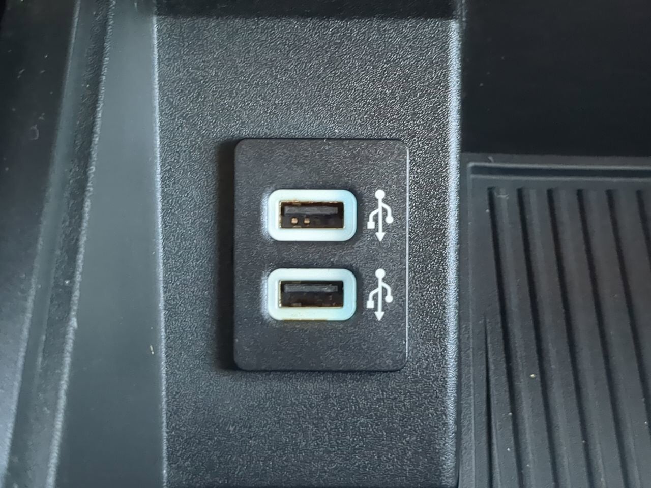 2017 Ford Super Duty F-250 SRW Lariat Winder GA