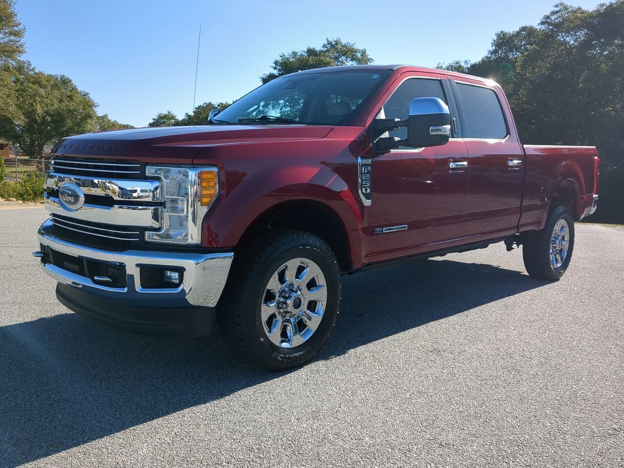 2017 Ford Super Duty F-250 SRW Lariat Winder GA