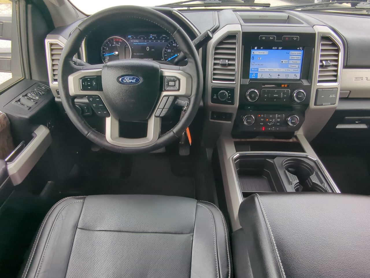 2017 Ford Super Duty F-250 SRW Lariat Winder GA