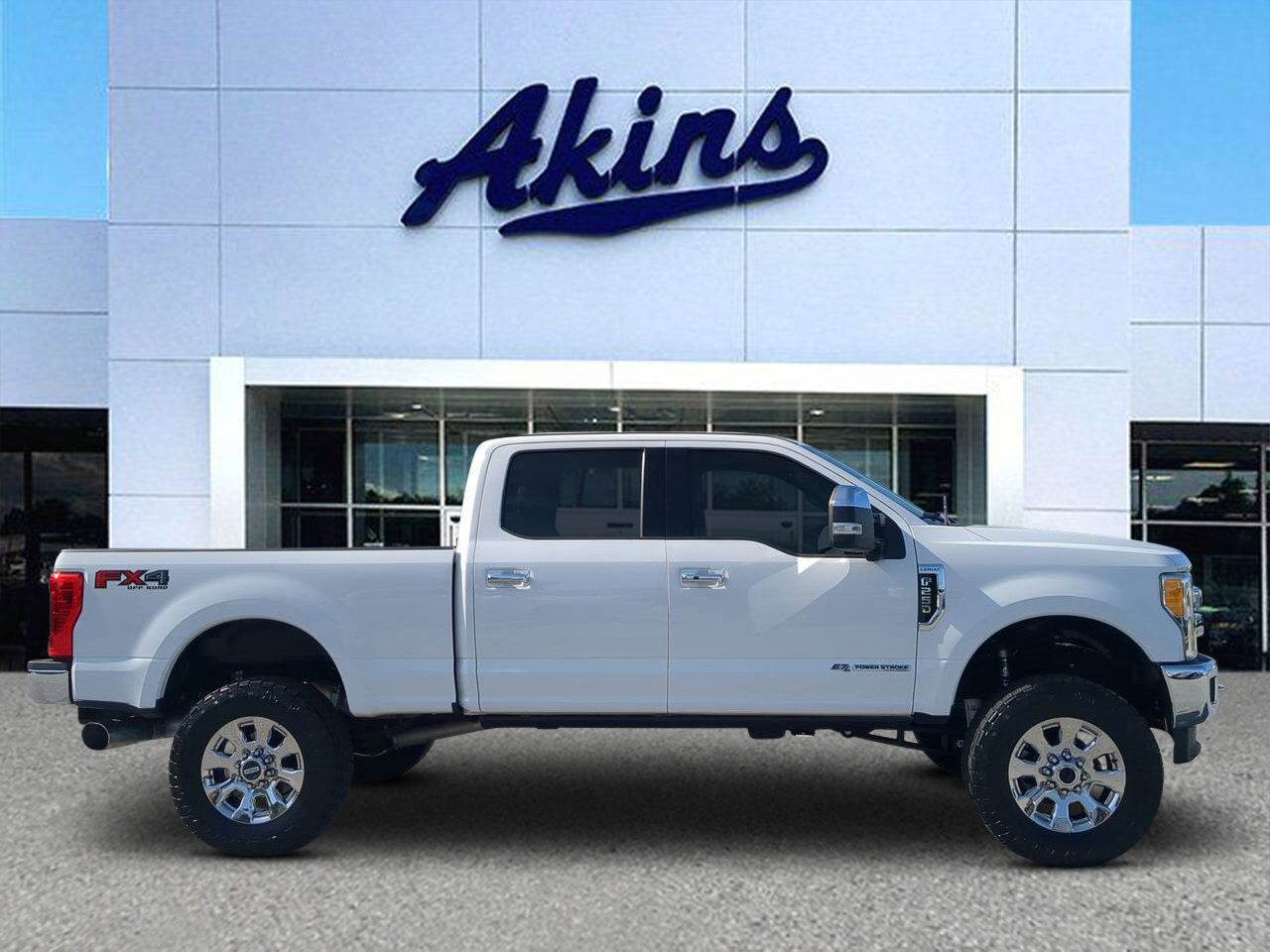 2017 Ford Super Duty F-250 SRW Lariat