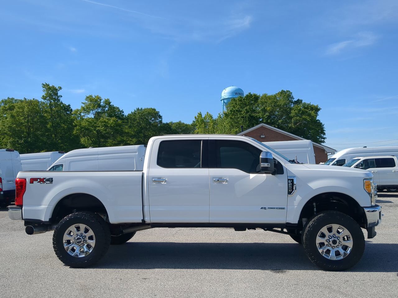 2017 Ford Super Duty F-250 SRW Lariat