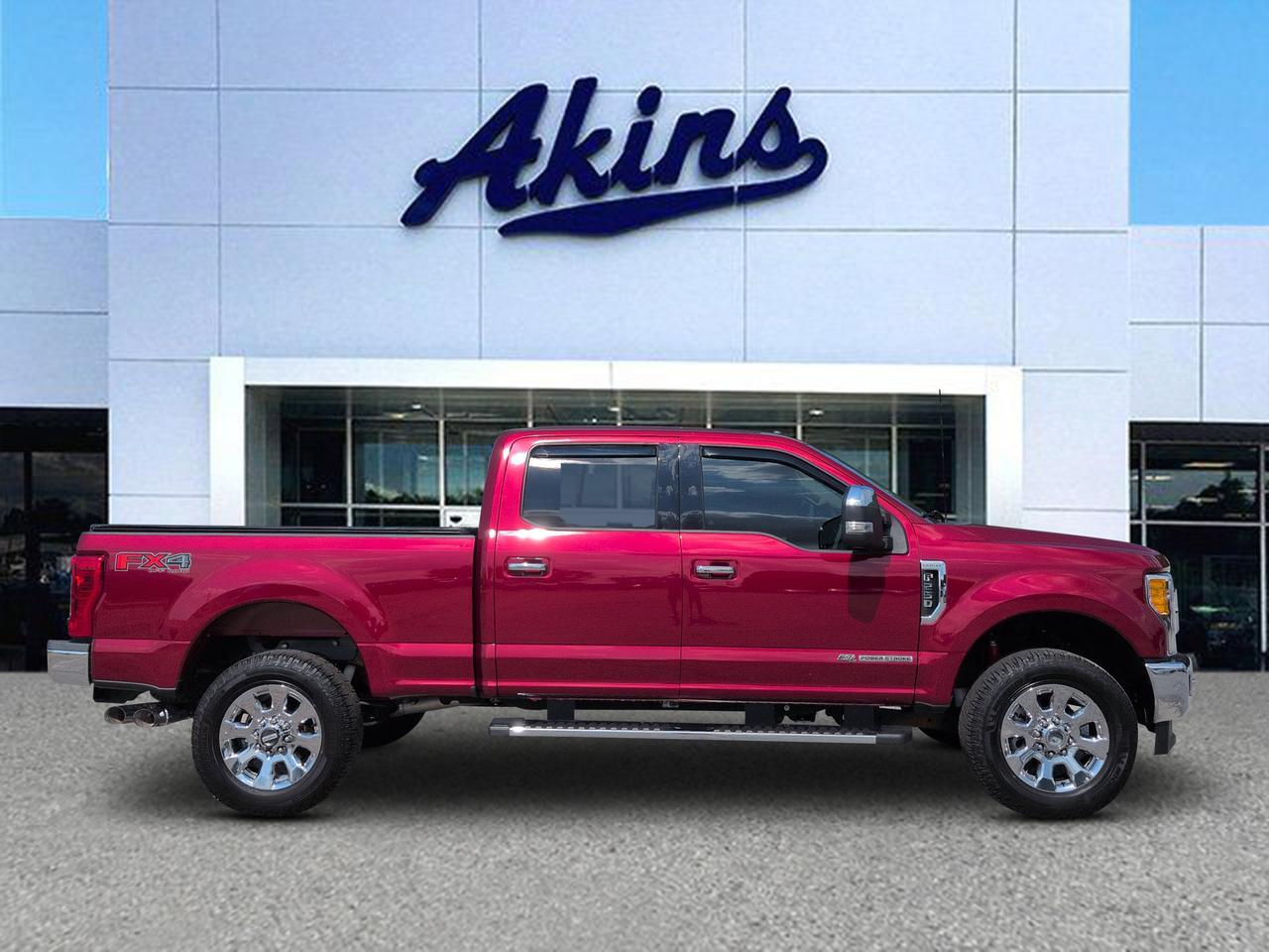 2017 Ford Super Duty F-250 SRW Lariat